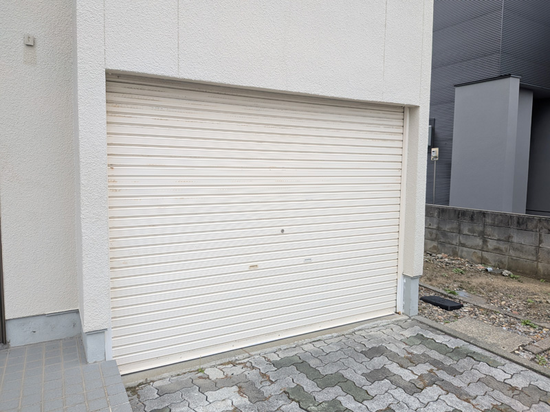 車庫 日の出南2丁目