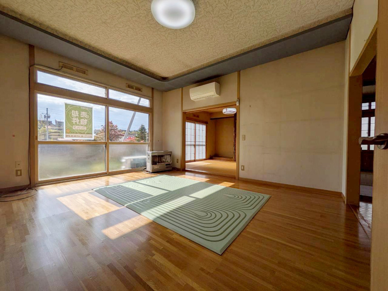 居間 日の出南2丁目