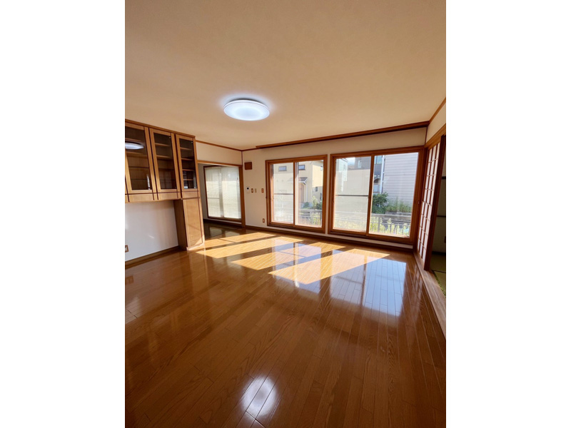 札幌市西区西野7-5